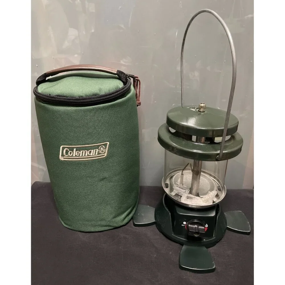 Coleman Green Propane Stand Lantern Model 5155A With Soft Zippered Carry Case